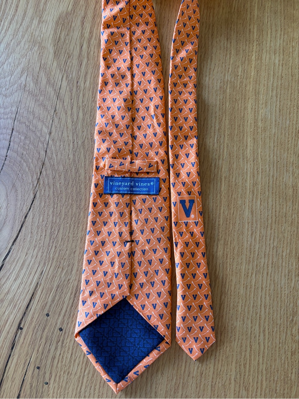 Vineyard Vines Custom Collection Virginia All Silk Tie